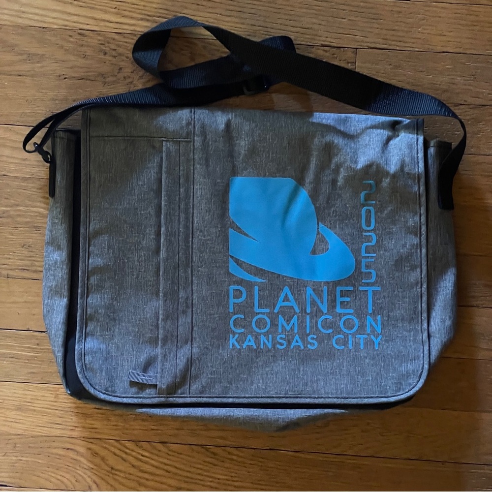 Planet Comicon 2025 Kansas City Messenger Bag UNUSED